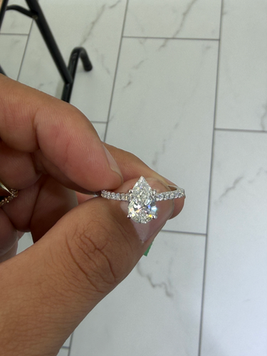 1.5ct lab pear ring